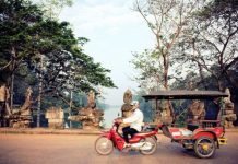 Campuchia bỏ xét nghiệm Covid-19 đối với du khách quốc tế